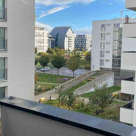 Moderne Wohnung In Der Toplage Inkl. Garage Wina Bagian luar foto